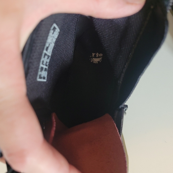 Dr Martens 1460 Smooth Leather Laceup Boots, GUC, Size 5 - Picture 12 of 13